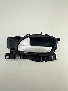 Macaneta Int Dianteira Esquerda Peugeot 2008 Ano 2016 A 2021
