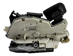 Fechadura Porta Dianteira Esquerda Vw Jetta 2011 A 2017