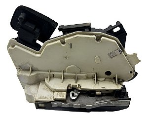 Fechadura Porta Traseira Direita Vw Jetta 2011 A 2017