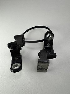 Dobradiça Porta Traseira Direita Vw Fox 2015 A 2021