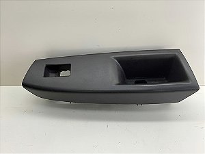 Puxador Porta Traseira Esquerda Cruze 2012 A 2016 - Preto