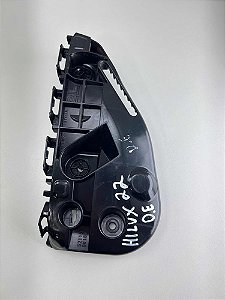 Guia Parachoque Dianteiro Esquerdo Toyota Hilux 2016 A 2022