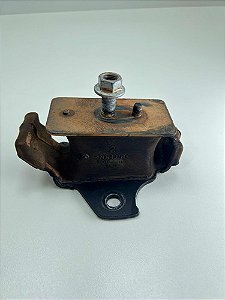 Coxim Dianteiro Direito Toyota Hilux 2.8 2016 A 2022