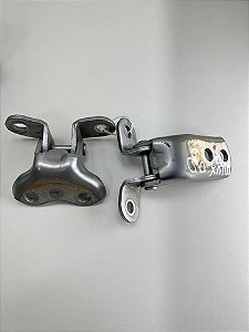 Dobradiças Porta Dianteira Direita Toyota Hilux 2016 A 2022