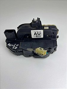 Fechadura Porta Traseira Esquerda Gm Agile 13578248
