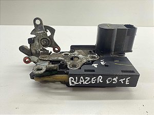 Fechadura Porta Traseira Esquerda Blazer 2001 A 2011