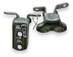 Dobradiças Porta Traseira Esquerda Toyota Etios Até 2021
