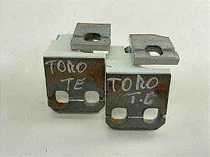Dobradiça Porta Traseira Esquerda Fiat Toro