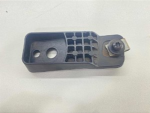 Suporte Parachoque Superior Direito Fusion 15 A 18
