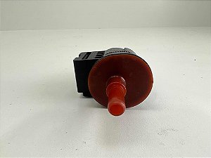 Válvula Canister Tracker 1.4 2017 A 2019
