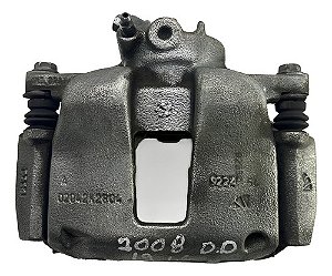 Pinça Dianteira Direita Peugeot 2008 1.6 2016 A 2021