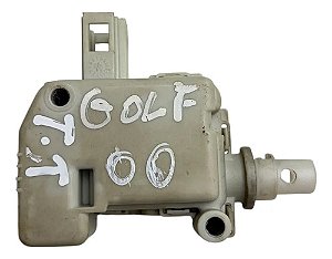 Motor Trava Tampa Traseira Vw Golf 1999 A 2005 Cinza 1999