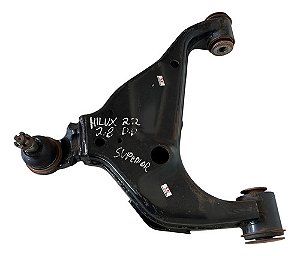Bandeja Inferior Direita Toyota Hilux 2.8 2016 A 2023