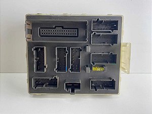 Caixa De Fusíveis Ford Focus 2000 Até 2008