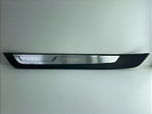 Soleira Bmw X1 2010 A 2015 Dianteira Esquerdo Preto