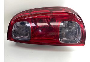 Lanterna Fiat Uno 2010 Até 2015 Lado Direito Direito Vermelho