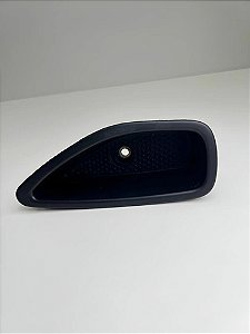 Puxador Porta Traseira Esquerda Fiat Mobi 100218836 Traseira