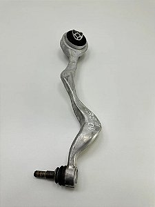 Braço Curvo Dianteiro Direito Bmw 318 320 2008 A 2012