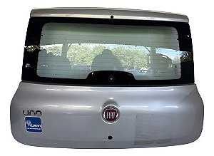 Tampa Traseira Fiat Uno 2017 2018 2019 2020 2021 Prateado