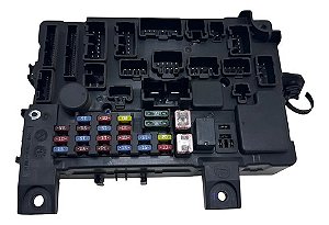 Caixa Fusíveis Painel Mitsubishi Outlander 2.0 2014 A 2018