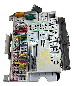 Caixa Fusiveis Painel Gm Vectra 1997 A 2005