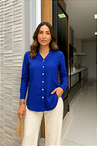 CAMISA FEMININA GOLA V EM VISCOLINHO AZUL MARINHO