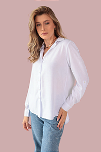 CAMISA FEMININA OVERSIZED GOLA TRADICIONAL EM VISCOLINHO BRANCA