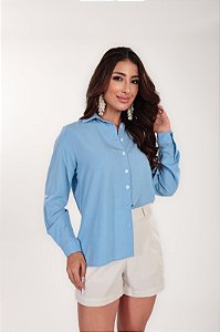 Camisa Feminina Oversized Gola Tradicional em Viscolinho cor Baby Blue