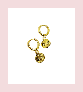 Argola Clic círculo - Semijoia banhada a ouro 18k
