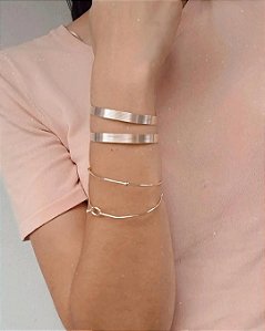 BRACELETE LARGO - Semijoia banhada a ouro 18k