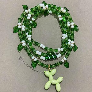 Guia de ere verde com folhas em cristal