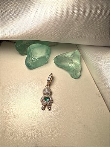 Pingente MENINO Microcravejado Cristal