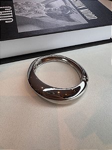 Bracelete arredondado banho ródio branco