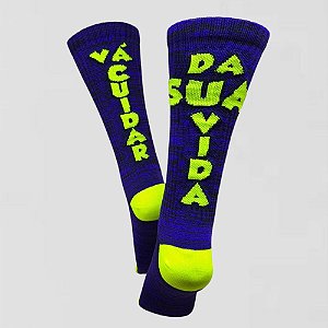 Meia Cano Alto Divertida Vá cuidar da sua Vida em Poliamida