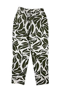 Calça Feminina Carrot com Bolso Funcional em Moletinho de Viscose Malwee