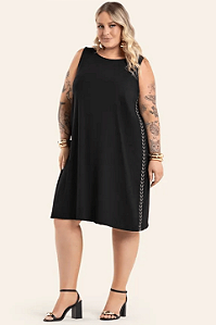 Vestido Curto Feminino em Ribana de Viscose com Acabamento em Retilínea Secret Glam
