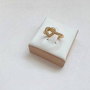 Anel coração cravejado