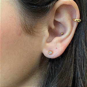 Brinco flor tarraxa baby