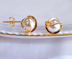 BV 1035 Brinco de Pérola (8mm) com Fio Dourado Yellow Semijóias