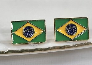 BF 1215P Brinco Bandeira do Brasil Pequena Resina(1x0,5cm) MD Folheados