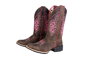 Bota Feminina Mr West - Cor: Crazy Café/ Bordado Pink/ Bico Quadrado/ Solado Flex - Outlet