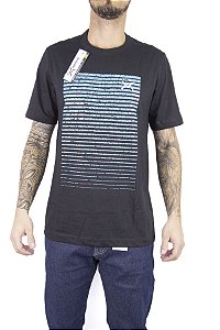 Camiseta Masculina Arame Cor/Modelo Arm Water Reflection