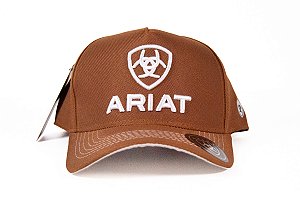 Boné ARIAT - marrom bordado branco