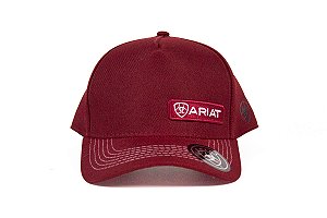 Boné ARIAT - marsala bordado branco