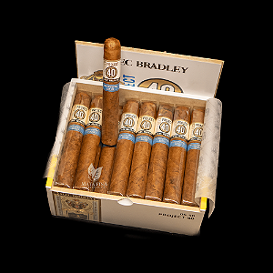 Alec Bradley Project 40 Robusto Caixa C/ 24 unid.