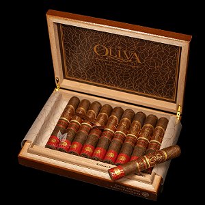 Oliva Serie V Melanio Robusto Extra LE 2025 - Caixa C/10 unid.
