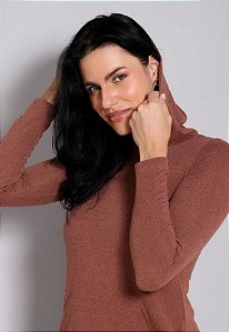 Blusa Feminina Manga Longa com Capuz e Bolso Frontal