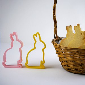 Forminhas de Doces em Formato de Coelho: Adoce sua Celebração de Páscoa - Serve para massa de modelar e afins também