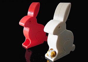 Dispenser de Ovinhos de Chocolate com Design de Coelhinho: Uma Delícia Encantadora!