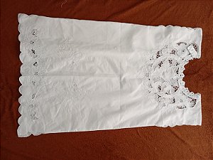 Vestido bordado branco peça unica